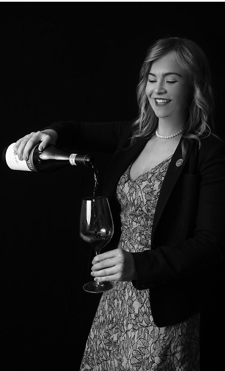 - Wendy Shoemaker - CMS Advanced Level Sommelier Sommelier/Wine Director San Diego, CA Masters in Mechanical Engineering and Dual Undergraduate Degree in Chemistry & Biochemistry I love the