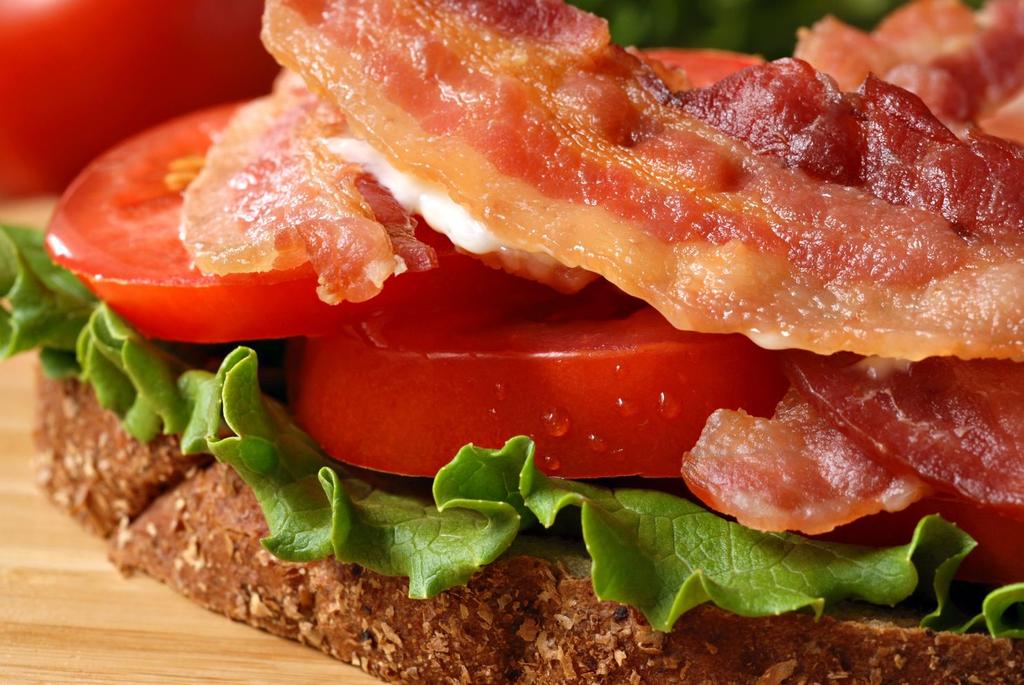 Lunch Easy BLT 1 Serving! 2 oz nitrate-free bacon, cooked! 1 tomato, sliced! 2-3 Romaine lettuce leaves!
