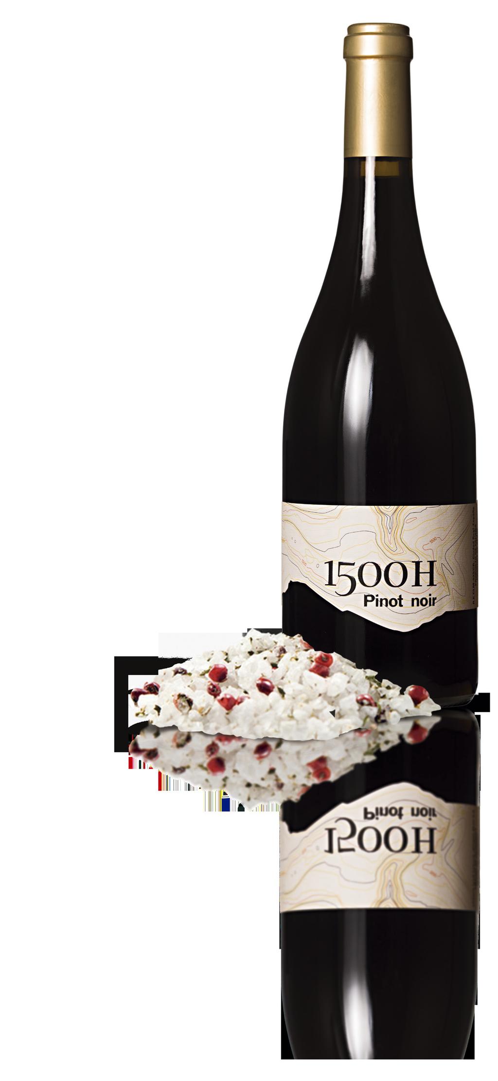 ALPUJARRAS 1500 H PINOT NOIR (100% Pinot noir) 1500 H Pinot noir has been elaborated from grapes which come from a plot of 2,2 Ha, in a vineyard located in the town of Fondón at an altitude of 1500