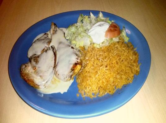 . Pollo con Crema Tender chicken strips cooked in our specially prepared sour cream sauce. Served with rice & beans. 12.