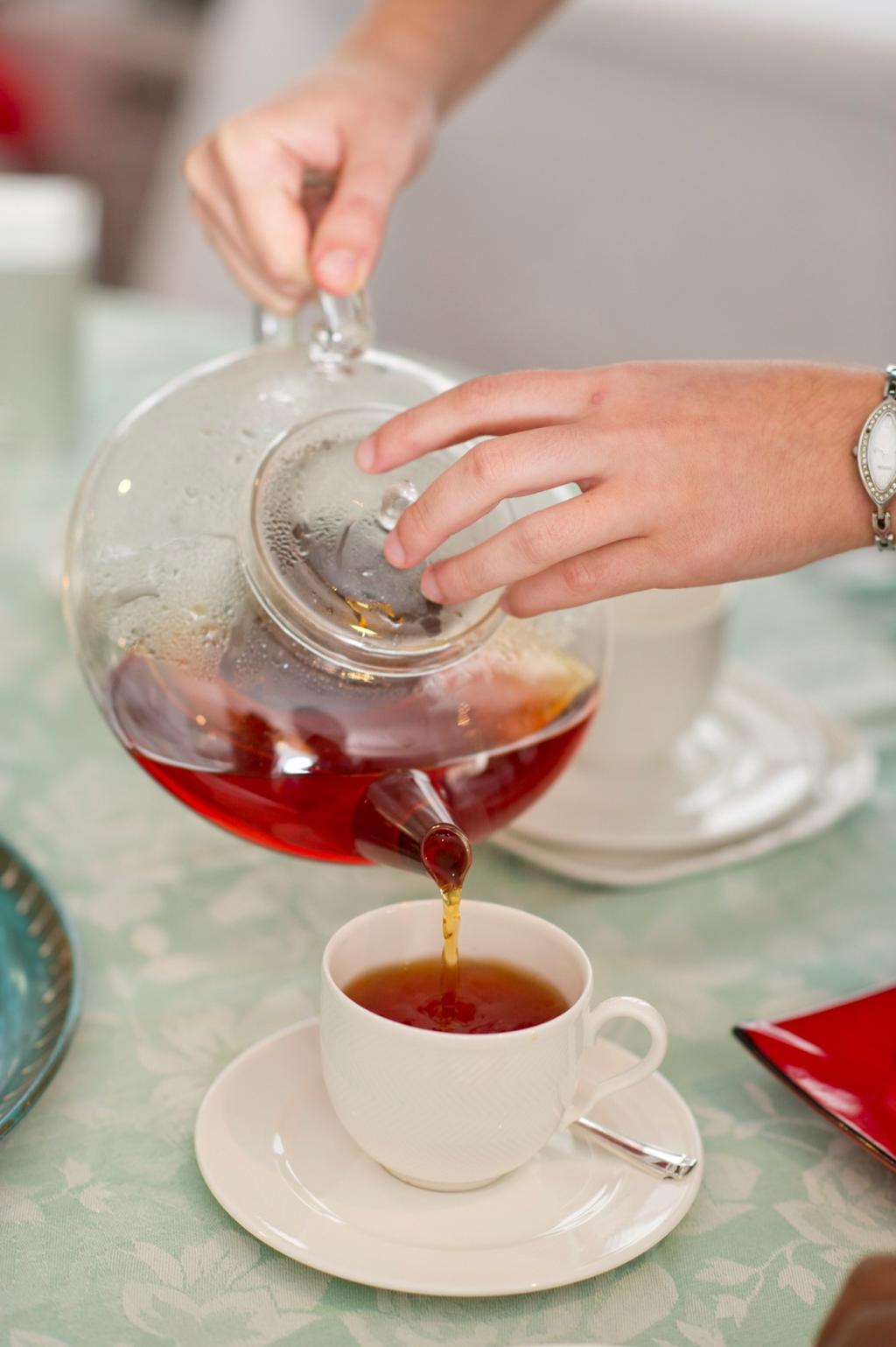 Guidelines To Brew A Perfect Cup of Tea The heart of the Dilmah Real High Tea is the tea. Therefore, no Real High Tea is perfect without a perfectly brewed cup of tea.