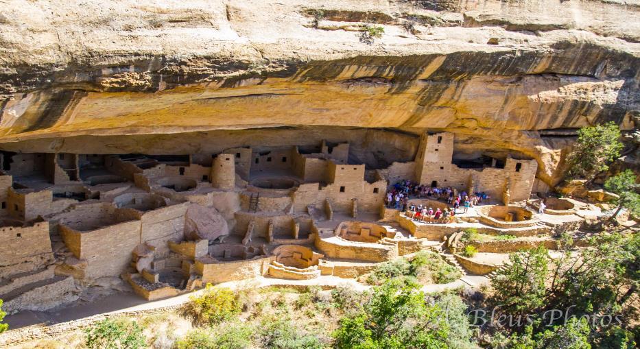 (UCAN) Built stone (apartment-style) & cliff dwellings (built into