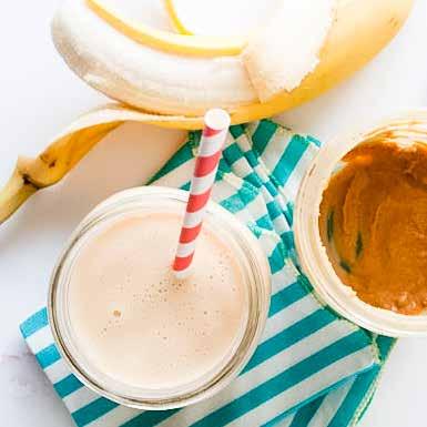 Peanut Butter Crunch Smoothie ½ banana, peeled ½ cup nonfat Greek yogurt ¼