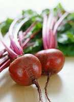 Another option is to cut off the florets and add them to the pot after the stalks have cooked for 2 to 3 minutes. Sizing up beets The size of beet determines if and how it should be cooked.