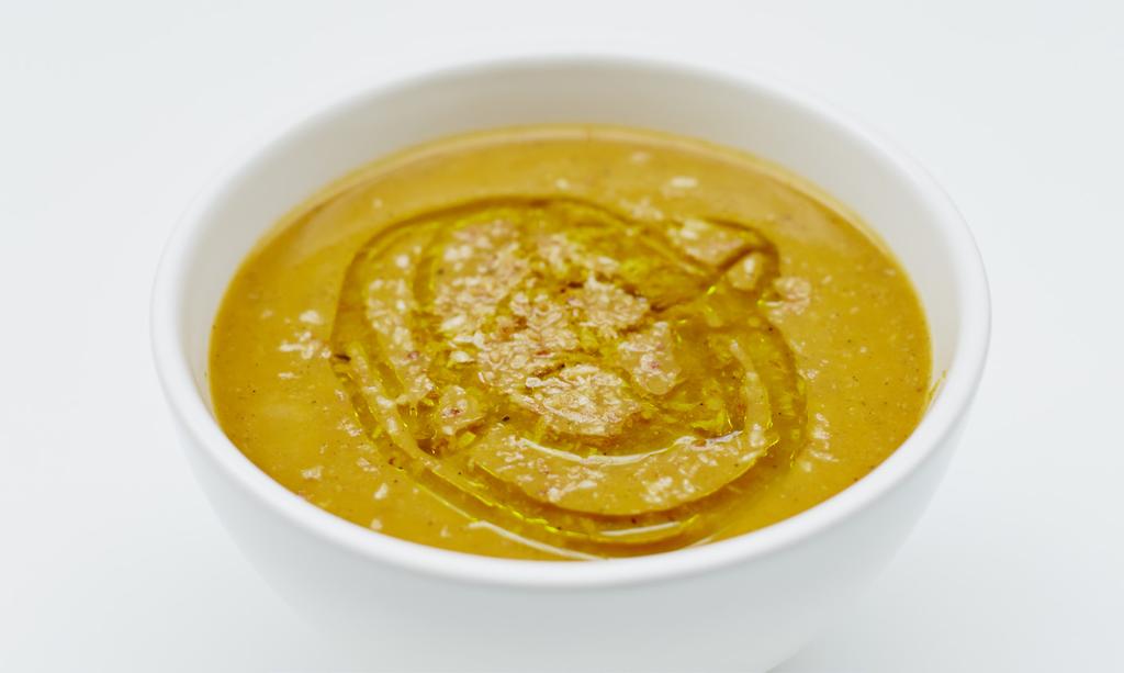 Korma pumpkin soup Serves 6 1kg pumpkin or butternut squash, halved, deseeded and cut into wedges 2 onions, peeled and halved 500 g new potatoes 2 yellow peppers, halved and deseeded 2 thumb-sized