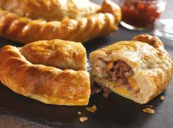 95410 Beef & Stilton 36 x 283g 1.25 45.12 A pasty comprising of diced potato, beef, onion, swede, stilton cheese sauce and seasoning in a D-Shape hand crimped shortcrust pastry.