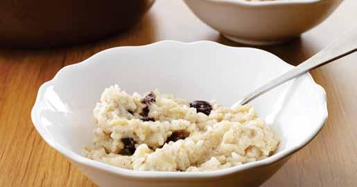 Dessert Rice Pudding Serves: 4 Preparation time: 5 minutes Cooking time: 30 minutes 2½ cups low-fat milk 1 tablespoon sugar ¼ teaspoon cinnamon ¹ ³ cup (70g) white rice ¼ cup sultanas 1 apple, grated