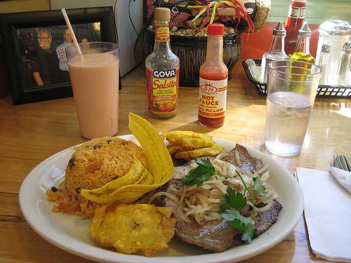 El Oriental de Cuba: Serving the mst authentic fd frm Cuba and the freshest trpical juices in Bstn, this Latin fd restaurant is knwn as a hidden jewel in Bstn.