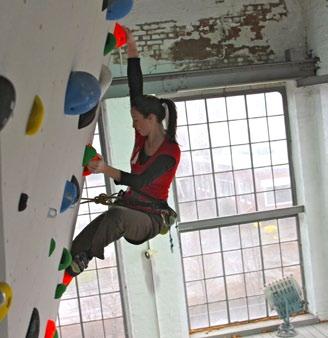In an area of 4,000m² climbing enthusiasts will find everything that their heart desires. The course has 37 elements with tyres, nets and consecutively arranged beams.