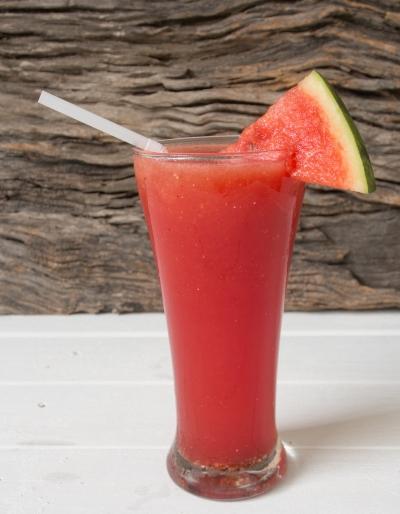Summer Smoothie Serves: 1 1 slice of large Watermelon 1 Mango thick slice of Pineapple 1 scoop of Strawberry Powder 50ml Water few Ice Cubes Peel mango & remove seed.