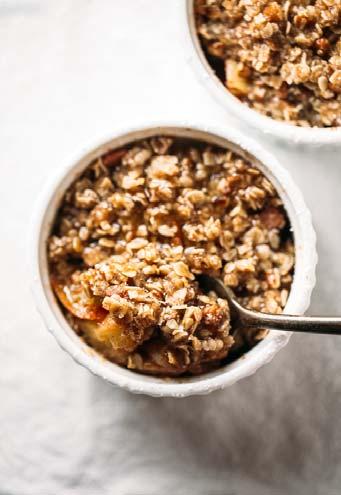 Apple crumble great for breakfast or dessert Serves 4 4 apples, peeled and cored and diced can use other fruit 1 dsp sugar Good pinch cinnamon 2 tblsp water 1 ½ cup oats ½ cup flour ¼ cup sugar ¼ cup