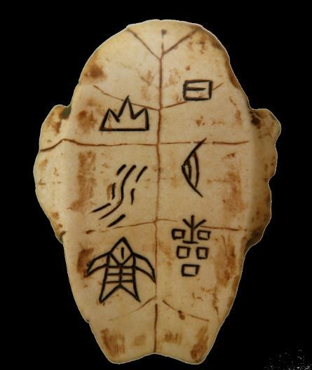 Oracle Bones Oracle bones were pieces of bone or turtle shell and used to communicate with the spirits and the gods. They were used mainly in the Shang dynasty.