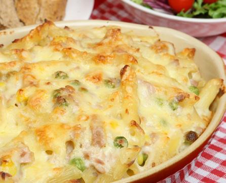 READY IN APPROX. 50 MINS TUNA PASTA BAKE EACH SERVE GIVES: 1+ 1 2+ METHOD Preheat oven to 180 C and grease a medium to large-sized ovenproof dish.