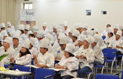 Programs and promotional initiatives of the quality of extra virgin olive oils in Italy and abroad 19 Cooking school training