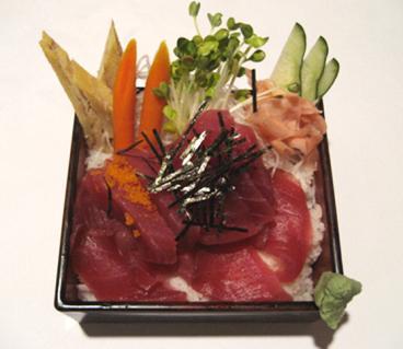 95 Tekka Don* Sashimi and vegetables over rice
