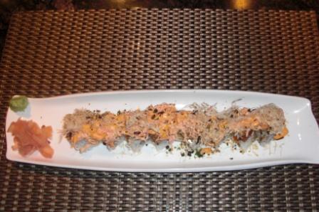95 Cheese Steak Roll Bulgoki with mushrooms and melted cheese deep fried topped with eel sauce and mayo $8.