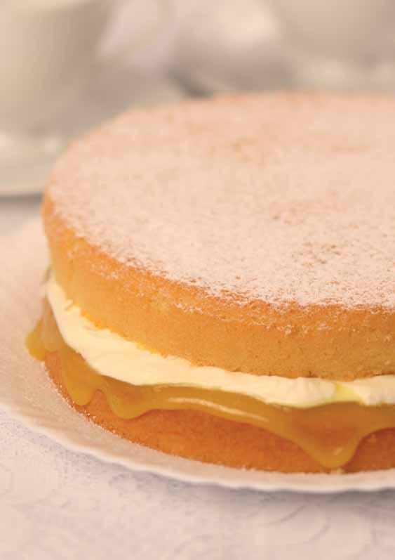 Sponge cake with lemon filling 110 g (190 ml) cake flour 2 ml baking powder 4 extra large eggs 105 g (125 ml) Huletts Castor Sugar 50 g butter melted 190 ml lemon curd 250 ml cream, whipped icing