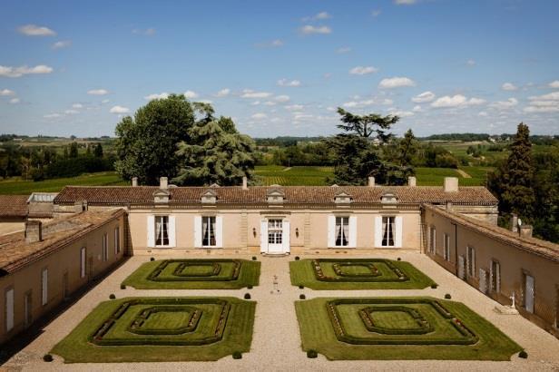 Le Château Fombrauge, a bucolic and rural experience This
