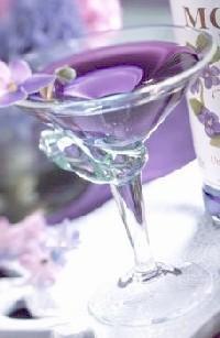 Lavender Martini Gin martini meets lavender in this creative aroma.