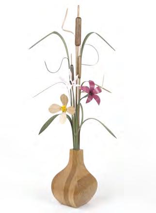 Loon: 03-3-C Maple vase with