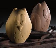 Molds ORDER FORM Seasonal Molds can be ordered directly from Valrhona using this form. Please send completed order forms to valinc.customerservice@valrhona.