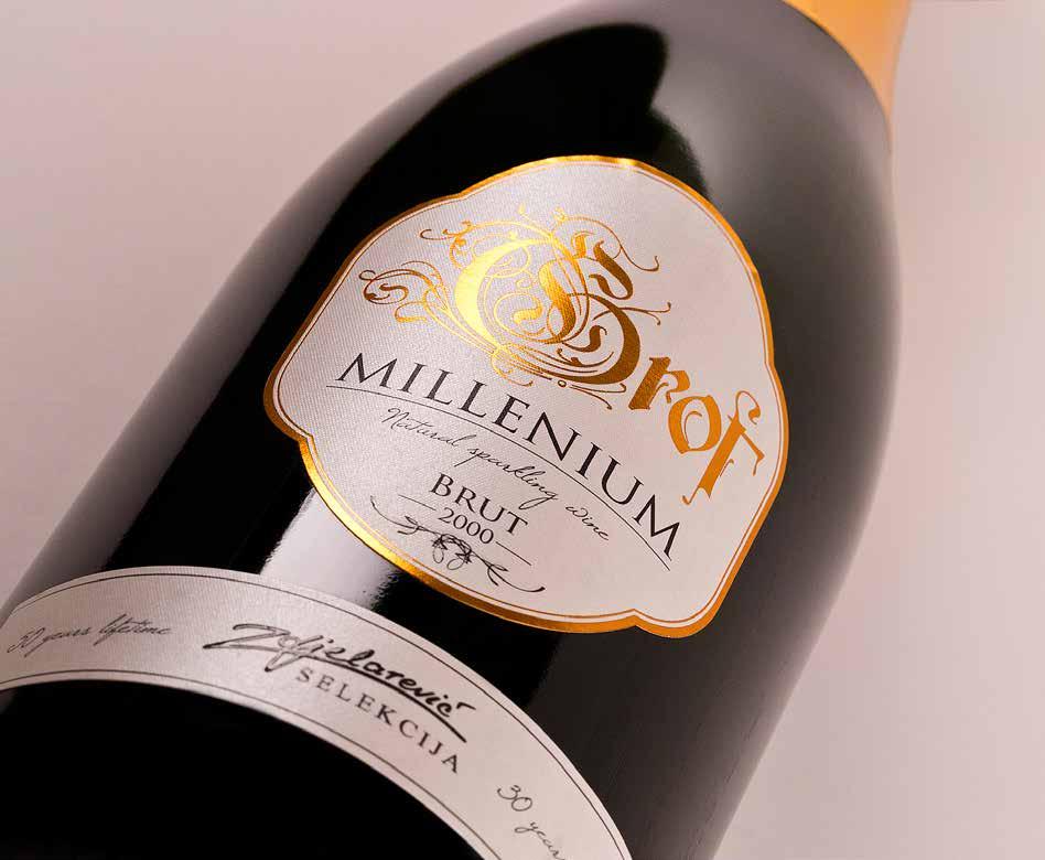 Naša vina / Our Wines Ovu seriju vina predstavljaju tri pjenušca: Milennium, Classic i Classic Rose.