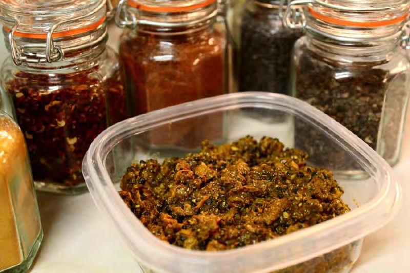 Madras Curry Paste 2 Serve: 5 2 1/2 tablespoons coriander seeds, dry-roasted and ground 1 tablespoon cumin seed, dry roasted and ground 1 teaspoon brown mustard seeds 1/2 teaspoon cracked black