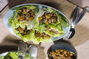 Thai-Style Lettuce Wraps (Serves 6) Large skillet Spatula 1 tablespoon vegetable oil 1 ¼ pounds ground chicken 1 teaspoon salt ½ teaspoon ground black pepper ¾ cup onion, finely chopped ¾ cup