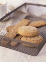 Section 2 - Bake it Ginger Snaps Old-Fashioned Ginger Snaps Ingredients: 2 3/4 cups self-rising flour 1 teaspoon baking soda 1 teaspoon cinnamon 1 teaspoon ginger 1/4 teaspoon cloves 1 cup brown