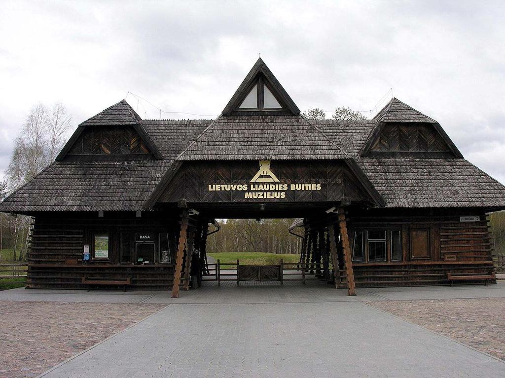 8. Country life museum in Rumsiskes Museum has the biggest quantity of exhibits (183 buildings and over 86 000 mobile exhibits).