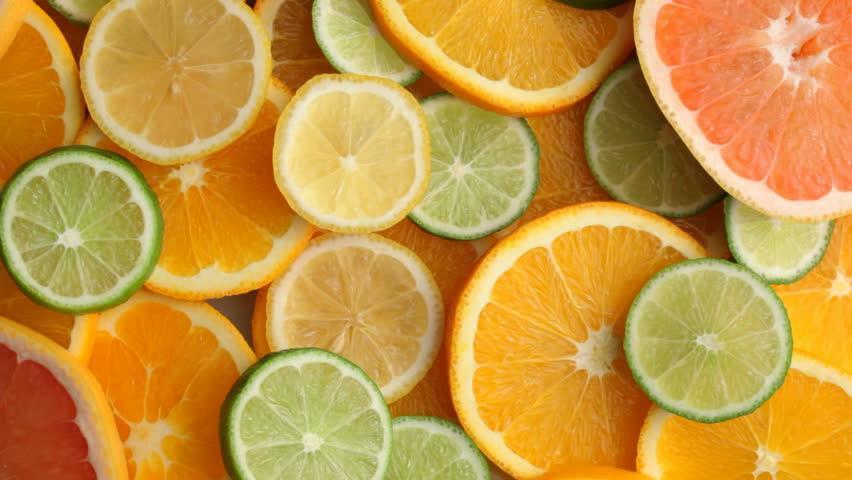 CITRUS SLICES This fragrance oil is a fruit salad of orange, strawberry, apple and grapes, and just