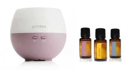 Essentials Oil with Linda A GOOD STARTERS KIT This is a wonderful set of Essential Oils to kick start your kit.if you purchase Lavender and Peppermint.Lemon is free to you to complete your set.