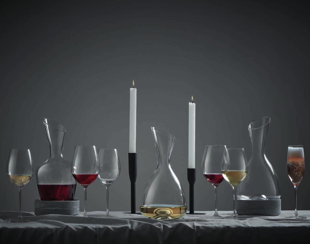 PURE QUALITY, DUTCH DESIGN Finesse For over 0 years, Royal Leerdam has been a leading designer and manufacturer of glassware.