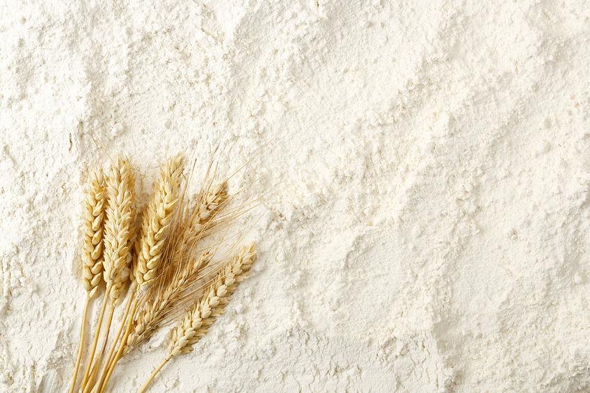 The ingredients for flour improving, especially utra concentrated enzymes catalyse chemical reactions in the case of flour/dough.