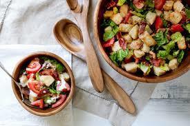Panzanella Salad 3 tbs olive oil 3 tbs red wine vinegar 1 lb chicken breast (marinated