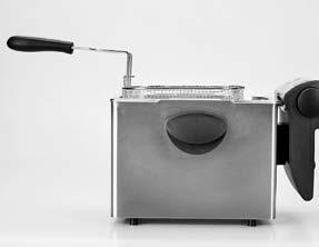 Operating Your Breville Avance Deep Fryer Before First Use Remove all packaging materials and any promotional labels from your deep fryer.