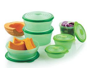 simple storage. super value. a KeepTabs Containers 5-Pc. Set Stackable solution makes life easier. Set includes: 19-cup/5 L Extra Large, 10½-cup/2.