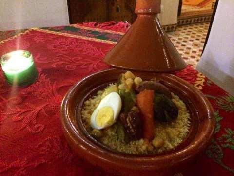 We distinguish a wide variety of couscous "Bidaoui" with 7 vegetables,