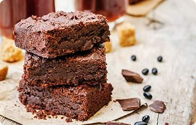 Chef Frankie's Black Bean Brownies 6 cups black beans (low sodium), drained and rinsed well 8 tablespoons cocoa powder 1 cups quick oats 1 teaspoon salt 2 cups honey 1 cup vegetable oil (coconut oil