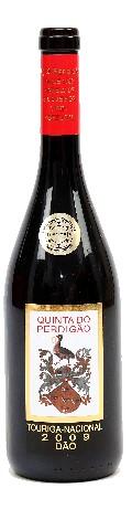 Quinta Do Perdigao Rose Rose 2014/2015 Dao 50% Nacional 20% Tinto-Roriz 20% Jaen and 10% Alfrocheiro Rosé wine from high quality grapes of organic production, gently pressed and naturally cold