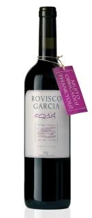 Rovisco Garcia White Vinho Regional Alentejano Arinto and Antão Vaz 12,5% Planted in clay and limestone soils, on a gentle slope facing south, the vine rows are oriented north-south.