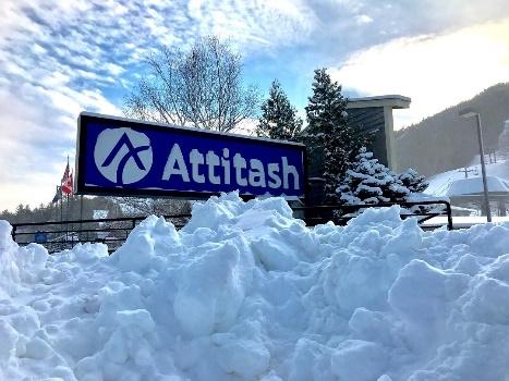 attitash.com/event/valentines-day/ to purchase your lift tickets now.
