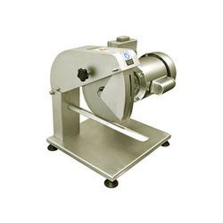 POULTRY MEAT CUTTING MACHINES