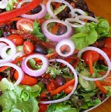 ..$14 Home-made minced and fried vegetables, tomatoes, lettuce, mayonnaise and tomato sauce Salads GARDEN SALAD.