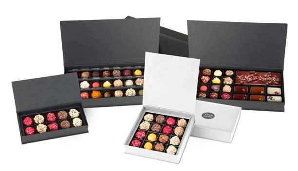 EXCLUSIVE DESIGN TRUFFLE BOXES Gift set sizes available: 10; 16; 24 pieces of truffles.