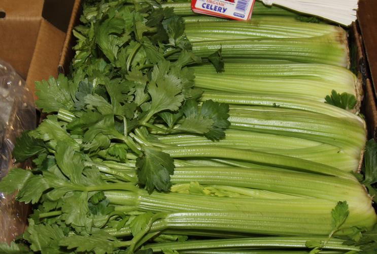 MaY 25 - JUNE 1, 2018 MARKET NEWS 21 18 FOUR SEASONS PRODUCE OG CELERY OG PINEAPPLES OG KALE Organic Celery quality was