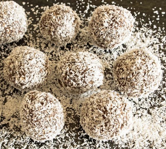 DBF s Snack Ball Serves: 15 Prep Time: 20 Minutes A delicious snack ball filled with protein goodness.