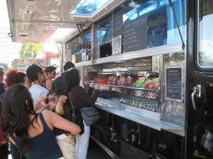 RECOMMENDATIONS Mobile Food Vending Definition: A service establishment operated from a licensed and moveable vehicle or trailer