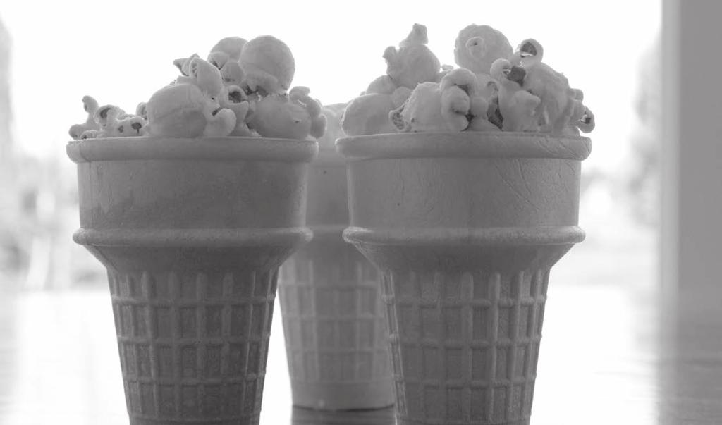 Day 5 Light of the World Popcorn Torch Ice cream cones Caramel, cheddar, or butter popcorn Place a scoop of popcorn into each ice cream cone.