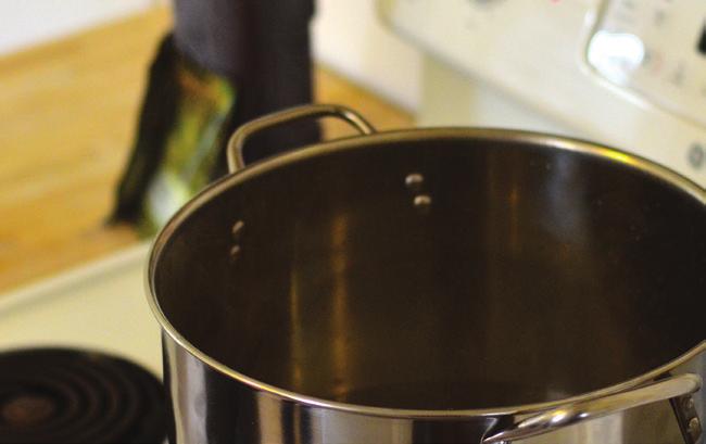 STEP 2: Brewing Bring 1.2 gallons of water to a full boil.